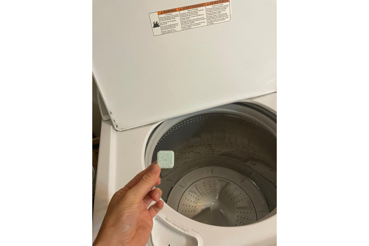 Customer washing machine cleaner photo from Macie and B.