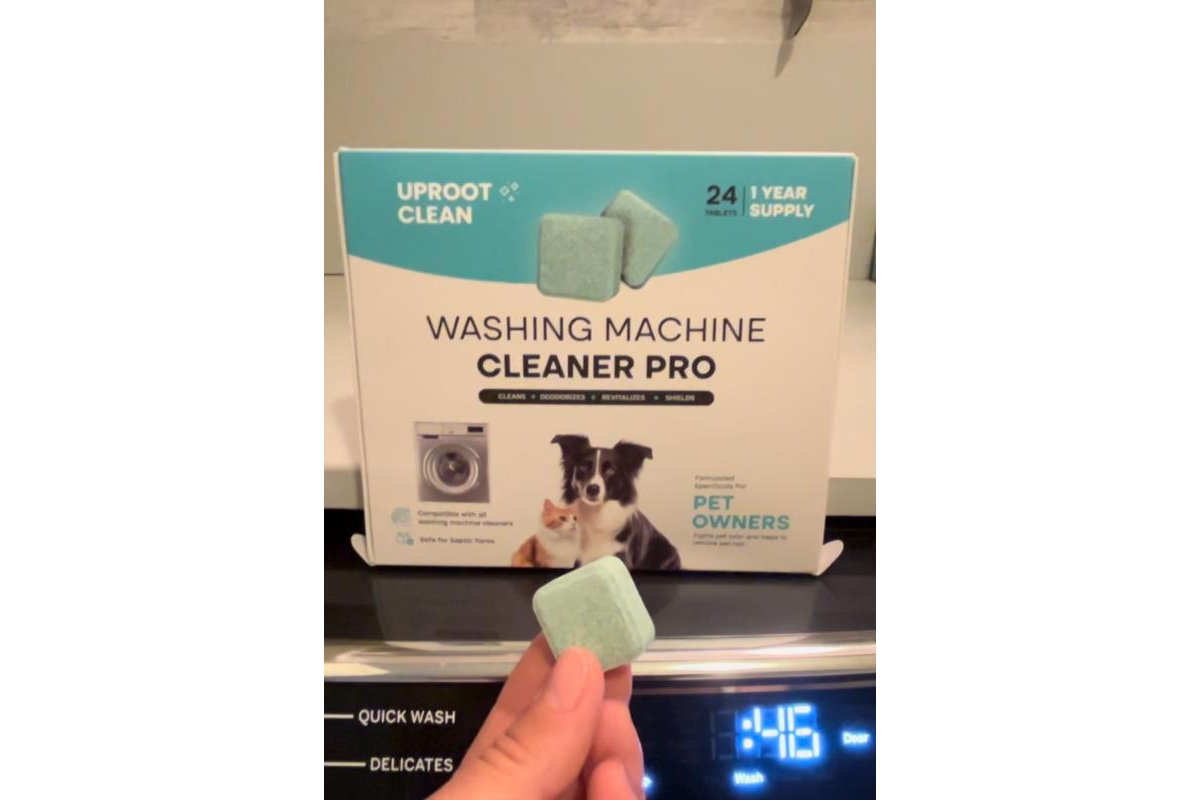 Customer washing machine cleaner photo from Jessica M.